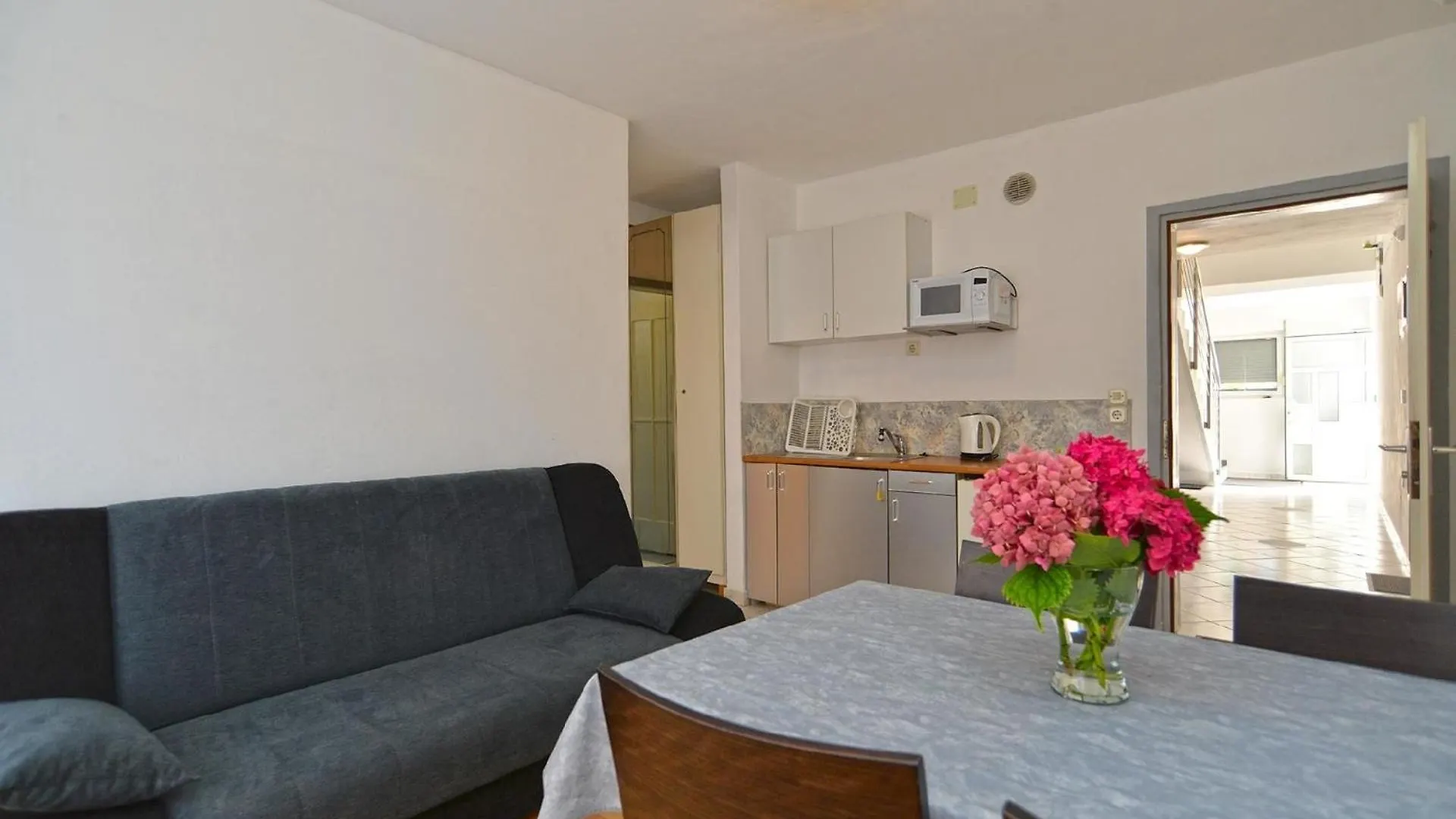 Apartment Ferienwohnung Fuer 3 Personen Ca 30 Qm In Fazana-Surida, Istrien Istrische Riviera Stinjan Croatia